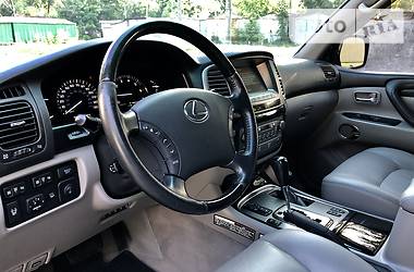 Внедорожник / Кроссовер Lexus LX 2007 в 