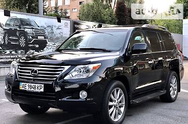 Внедорожник / Кроссовер Lexus LX 2008 в Киеве