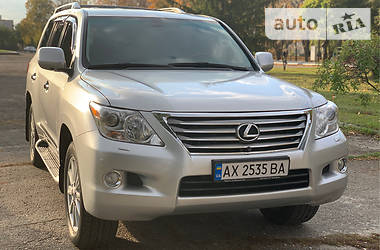 Позашляховик / Кросовер Lexus LX 2008 в Харкові