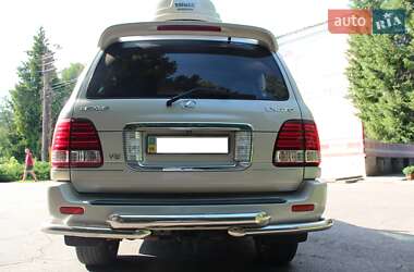 Позашляховик / Кросовер Lexus LX 2006 в 