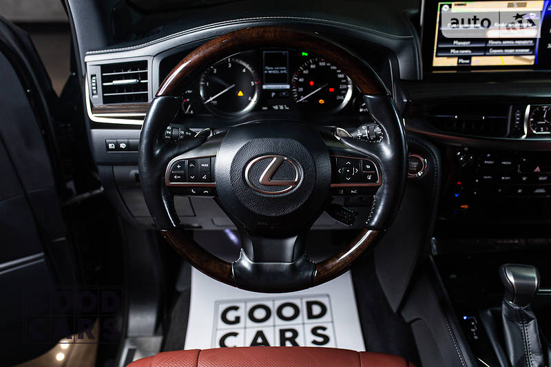Позашляховик / Кросовер Lexus LX 2017 в Одесі