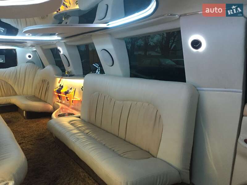 Лімузин Lexus LX 2000 в Зарічному фото 11 Лімузин Lexus LX 2000 в Зарічному