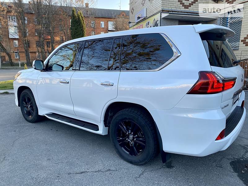 Позашляховик / Кросовер Lexus LX 2017 в Києві фото 27 Позашляховик / Кросовер Lexus LX 2017 в Києві