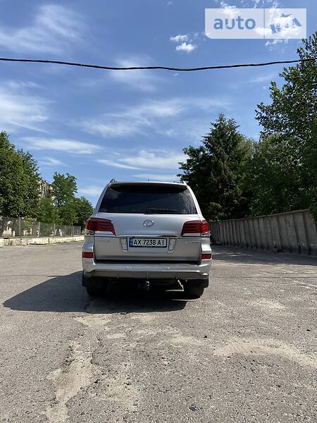 Внедорожник / Кроссовер Lexus LX 2013 в Харькове фото 12 Внедорожник / Кроссовер Lexus LX 2013 в Харькове