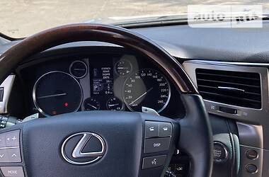 Позашляховик / Кросовер Lexus LX 2013 в 