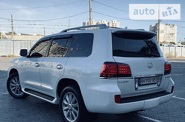 Внедорожник / Кроссовер Lexus LX 2008 в Одессе