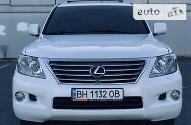 Внедорожник / Кроссовер Lexus LX 2008 в Одессе