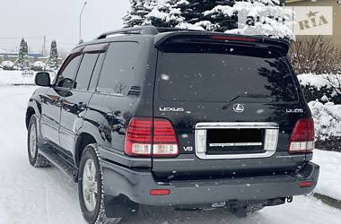 Внедорожник / Кроссовер Lexus LX 2006 в Сарнах