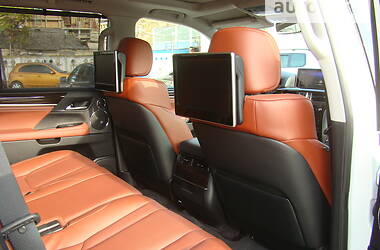 Внедорожник / Кроссовер Lexus LX 2018 в 