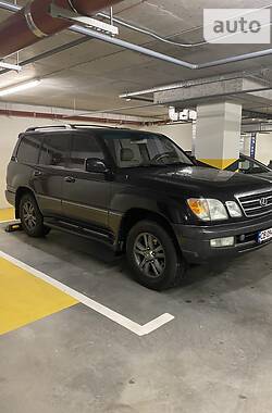 Внедорожник / Кроссовер Lexus LX 2005 в Киеве