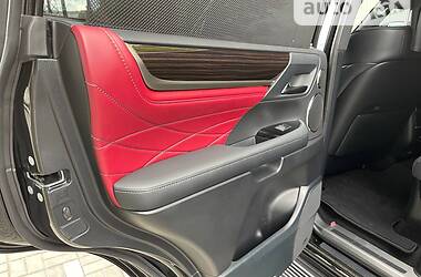 Позашляховик / Кросовер Lexus LX 2021 в 