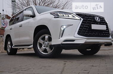 Внедорожник / Кроссовер Lexus LX 2011 в 