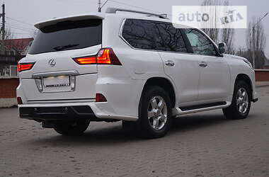 Внедорожник / Кроссовер Lexus LX 2011 в 