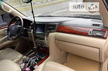 Внедорожник / Кроссовер Lexus LX 2008 в Хмельницком