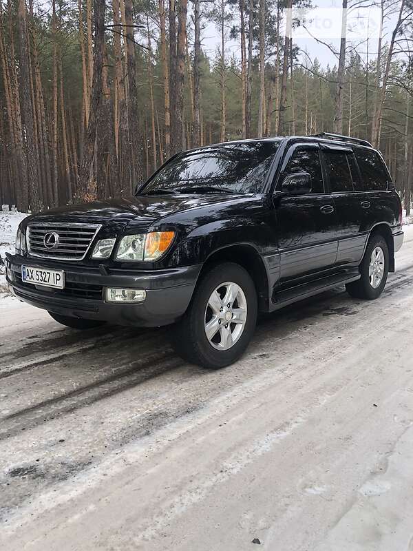 Позашляховик / Кросовер Lexus LX 2003 в Краснокутську