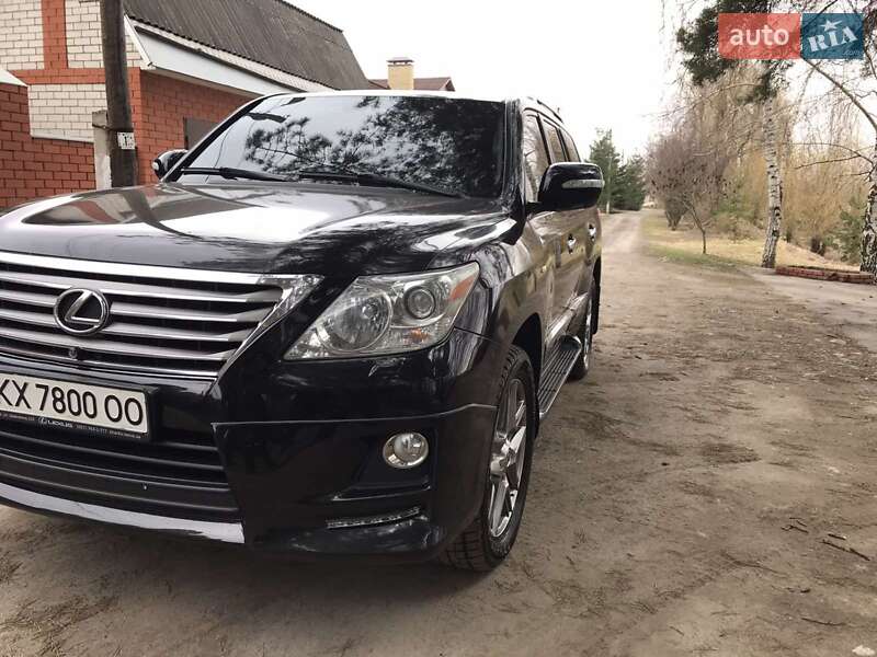 Позашляховик / Кросовер Lexus LX 2011 в Харкові