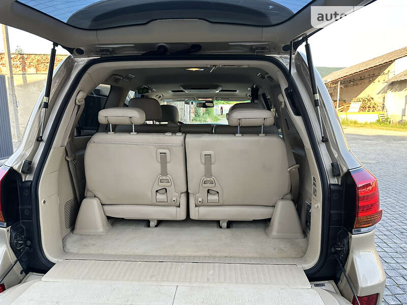 Внедорожник / Кроссовер Lexus LX 2008 в Виноградове