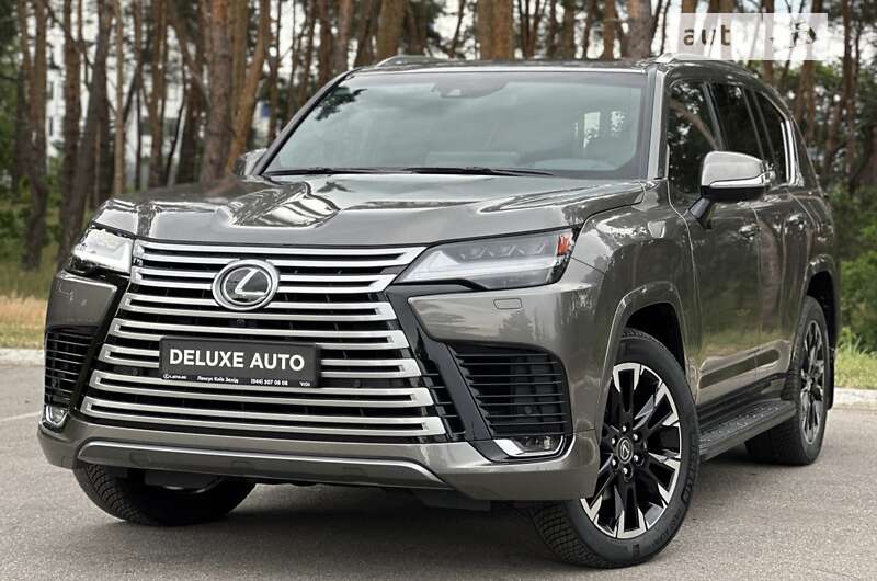 Внедорожник / Кроссовер Lexus LX 2023 в 