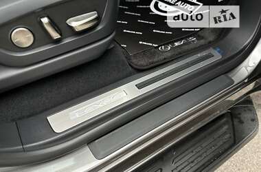 Внедорожник / Кроссовер Lexus LX 2023 в 