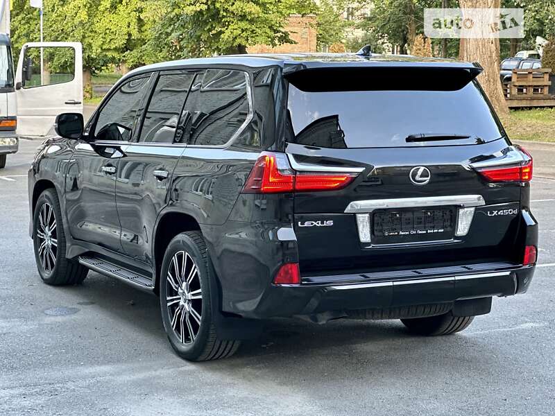 Позашляховик / Кросовер Lexus LX 2017 в Києві