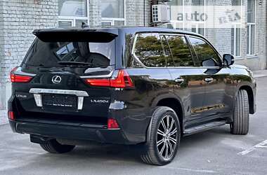 Внедорожник / Кроссовер Lexus LX 2017 в 