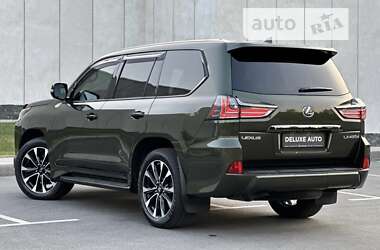 Внедорожник / Кроссовер Lexus LX 2021 в 