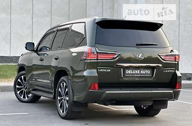 Внедорожник / Кроссовер Lexus LX 2021 в 