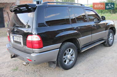 Внедорожник / Кроссовер Lexus LX 2003 в 