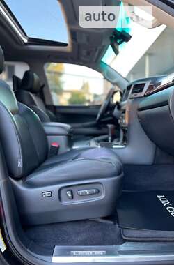 Внедорожник / Кроссовер Lexus LX 2013 в 