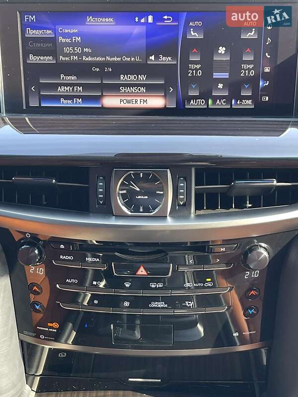 Позашляховик / Кросовер Lexus LX 2017 в Києві