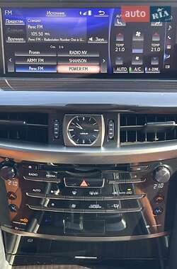Внедорожник / Кроссовер Lexus LX 2017 в 