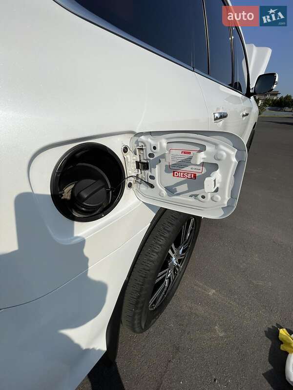 Позашляховик / Кросовер Lexus LX 2017 в Києві