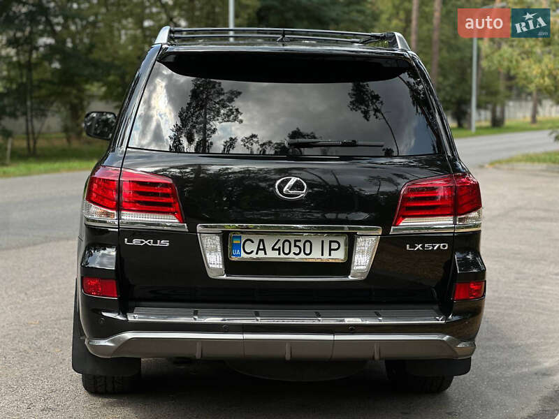 Внедорожник / Кроссовер Lexus LX 2014 в Черкассах