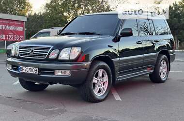 Внедорожник / Кроссовер Lexus LX 1999 в 