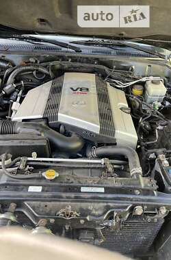 Внедорожник / Кроссовер Lexus LX 2005 в Луцке