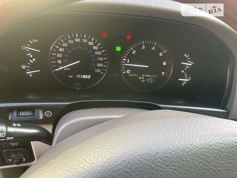 Внедорожник / Кроссовер Lexus LX 2005 в Луцке
