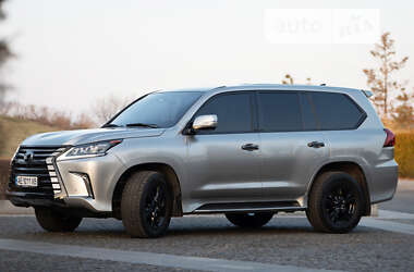 Внедорожник / Кроссовер Lexus LX 2016 в Днепре