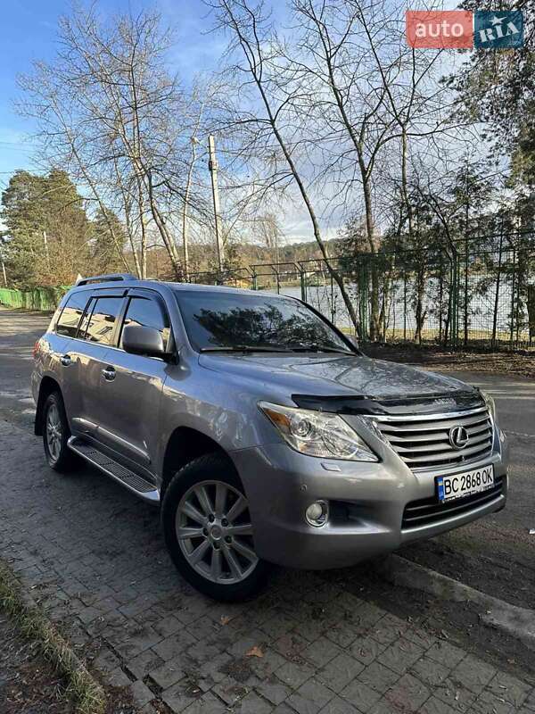 Внедорожник / Кроссовер Lexus LX 2008 в Львове