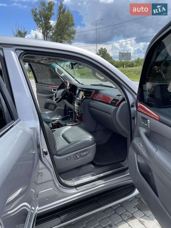 Внедорожник / Кроссовер Lexus LX 2008 в Львове