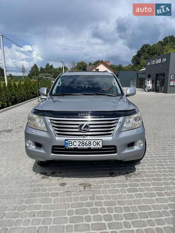 Внедорожник / Кроссовер Lexus LX 2008 в Львове