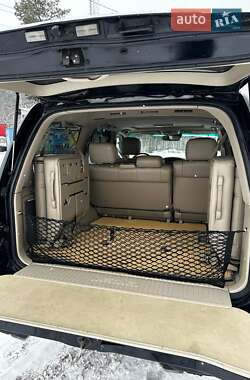 Внедорожник / Кроссовер Lexus LX 2006 в 