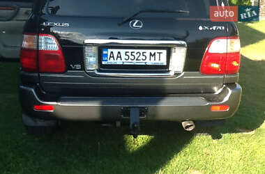 Внедорожник / Кроссовер Lexus LX 2005 в Киеве