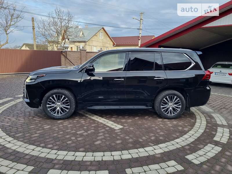 Позашляховик / Кросовер Lexus LX 2016 в Чернівцях фото 28 Позашляховик / Кросовер Lexus LX 2016 в Чернівцях
