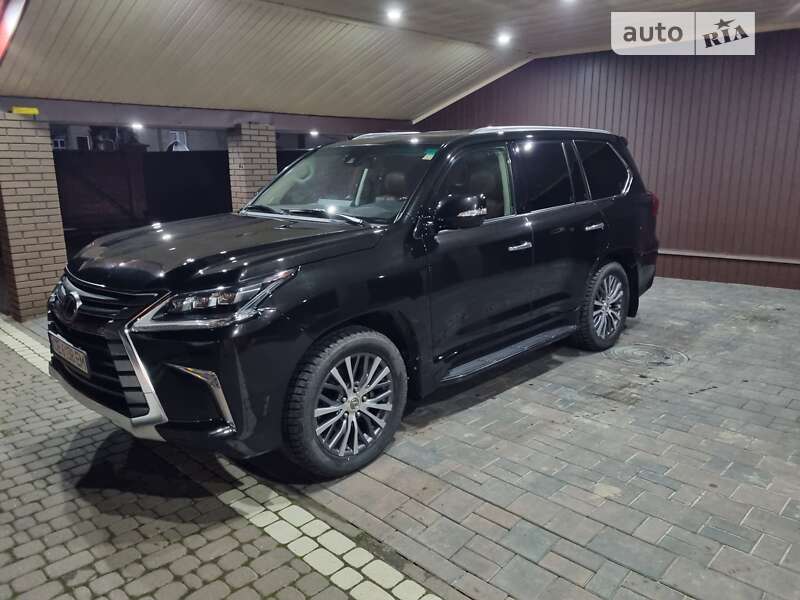 Позашляховик / Кросовер Lexus LX 2016 в Чернівцях фото 37 Позашляховик / Кросовер Lexus LX 2016 в Чернівцях