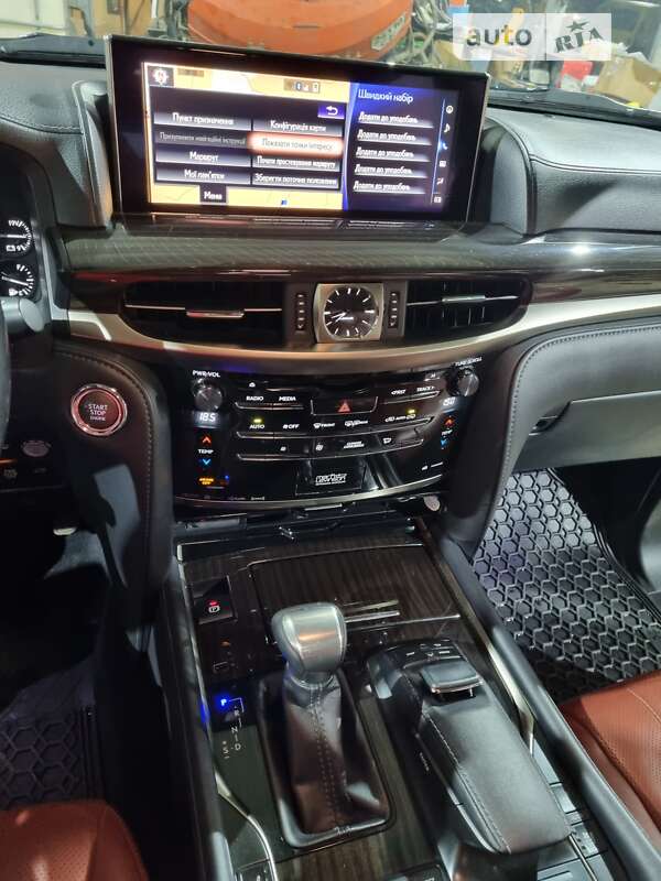 Позашляховик / Кросовер Lexus LX 2016 в Чернівцях фото 48 Позашляховик / Кросовер Lexus LX 2016 в Чернівцях