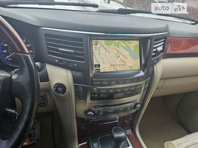 Внедорожник / Кроссовер Lexus LX 2008 в Житомире