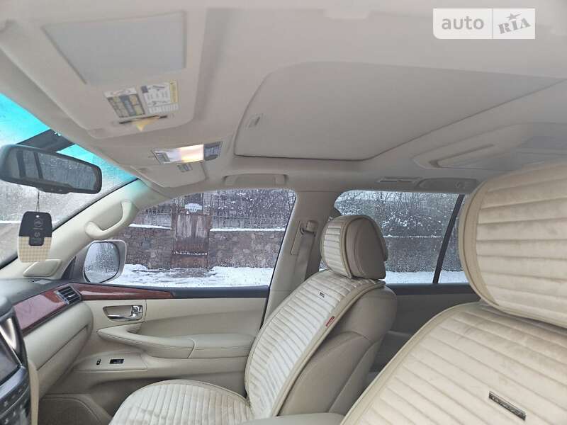 Внедорожник / Кроссовер Lexus LX 2008 в Житомире