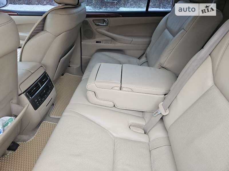 Внедорожник / Кроссовер Lexus LX 2008 в Житомире