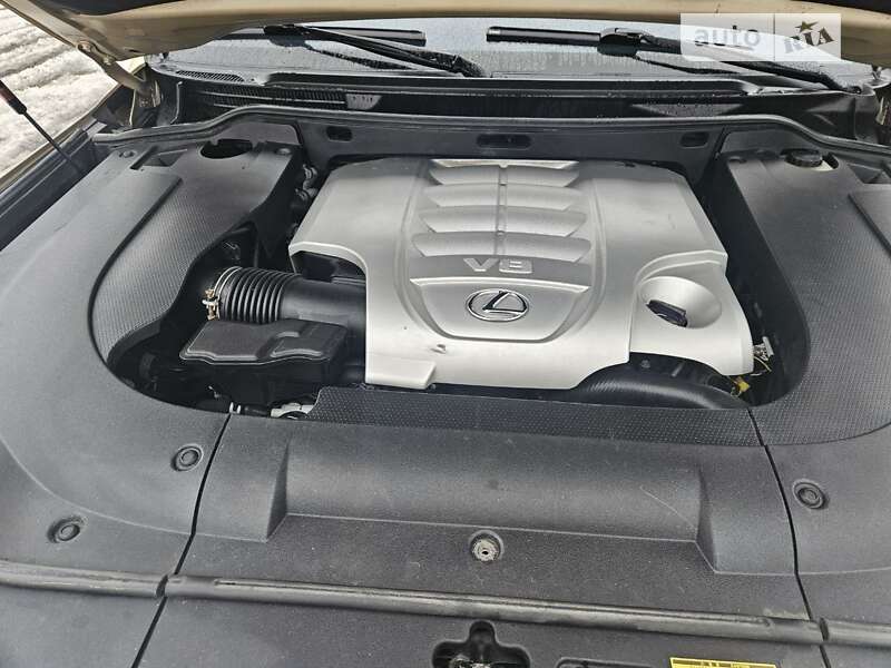 Внедорожник / Кроссовер Lexus LX 2008 в Житомире