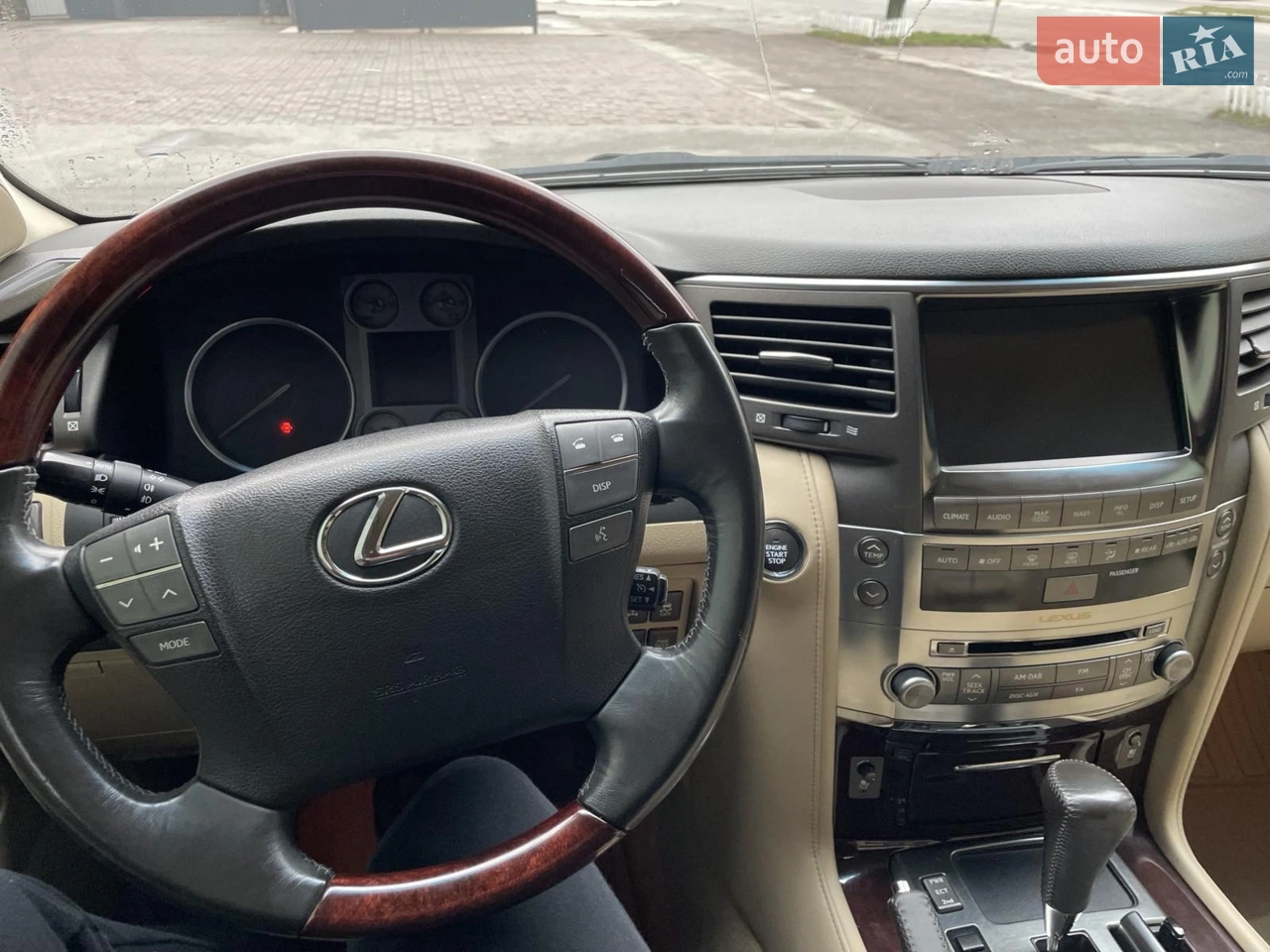 2011 Lexus LX - мініатюра 20